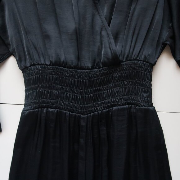 Jessica Simpson Black Satin Flutter Sleeve Jumpsuit Smocked Waist Wide Leg XS - Picture 8 of 11